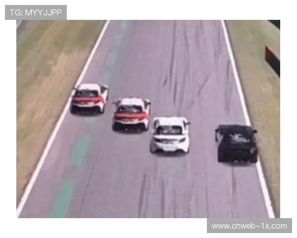 墨西哥记者解释诺里斯遭嘘声：车迷不满蒙扎让车事件